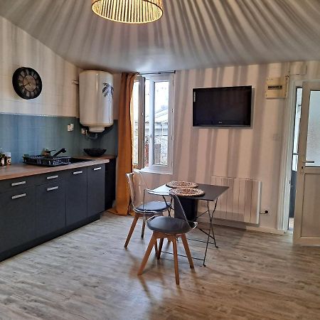 Апартаменты Studio Renove Et Patio Pour Velo Рошфор Экстерьер фото